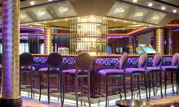 Quels sont les avantages et les inconvénients de fréquenter un bar ?